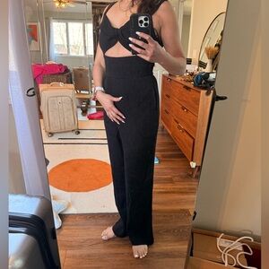 Elegant Black jumpsuit size Small
